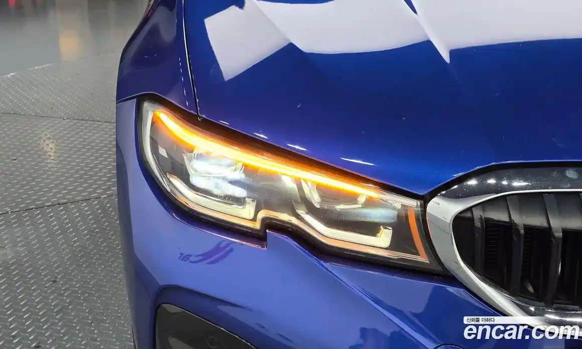 BMW 3 серия 2021 2.0 автомат (гидро), фото 8