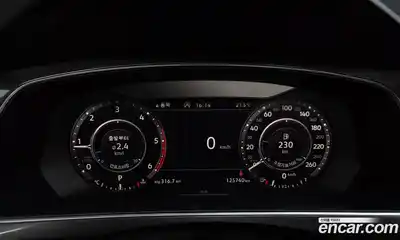 Volkswagen Tiguan 2018 2.0 автомат (гидро), миниатюра 8