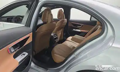 Mercedes-Benz E-Class 2025 2.0 автомат (гидро), миниатюра 12