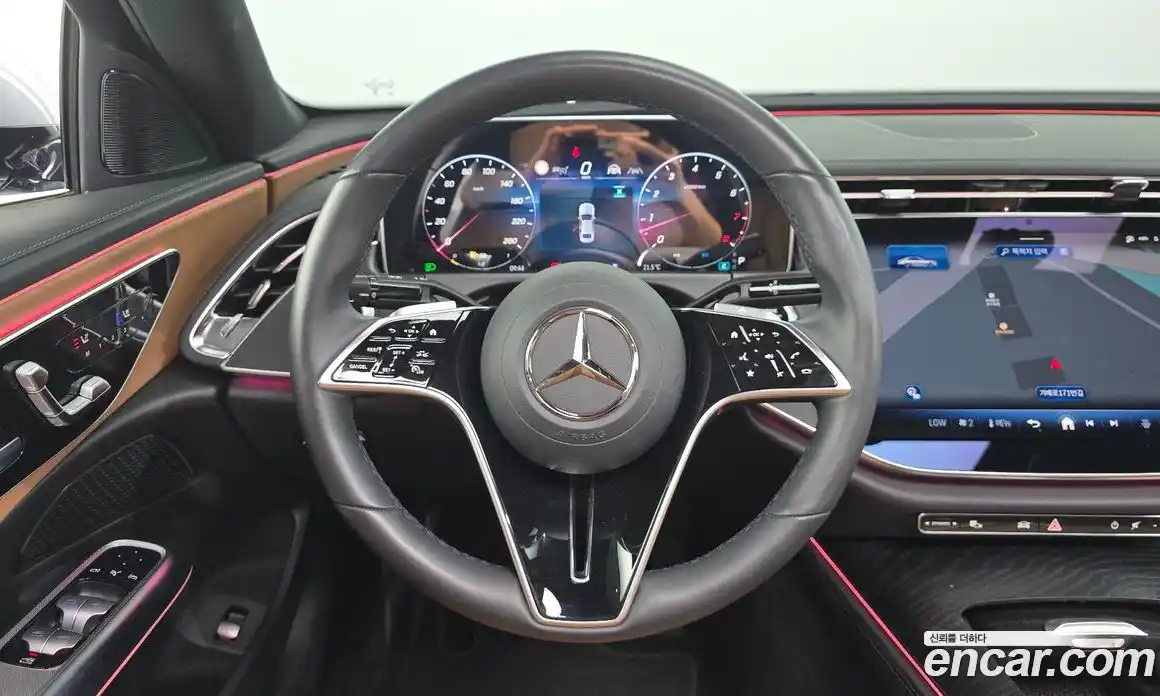 Mercedes-Benz E-Class 2025 2.0 автомат (гидро), фото 14