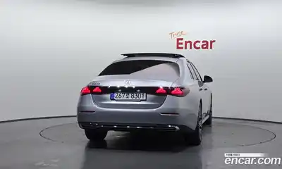 Mercedes-Benz E-Class 2025 2.0 автомат (гидро), миниатюра 4