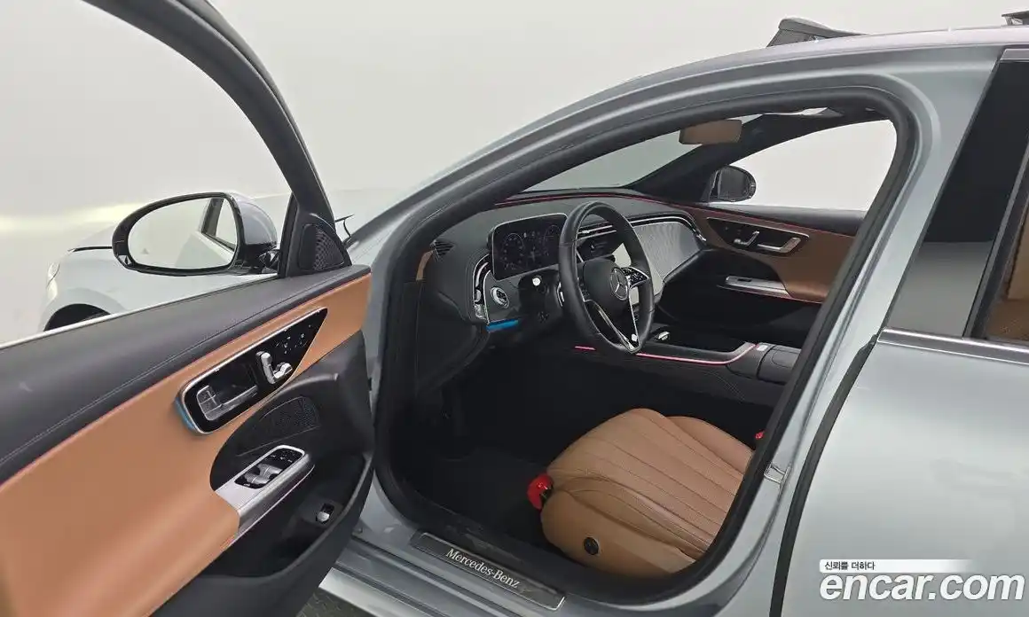 Mercedes-Benz E-Class 2025 2.0 автомат (гидро), фото 10