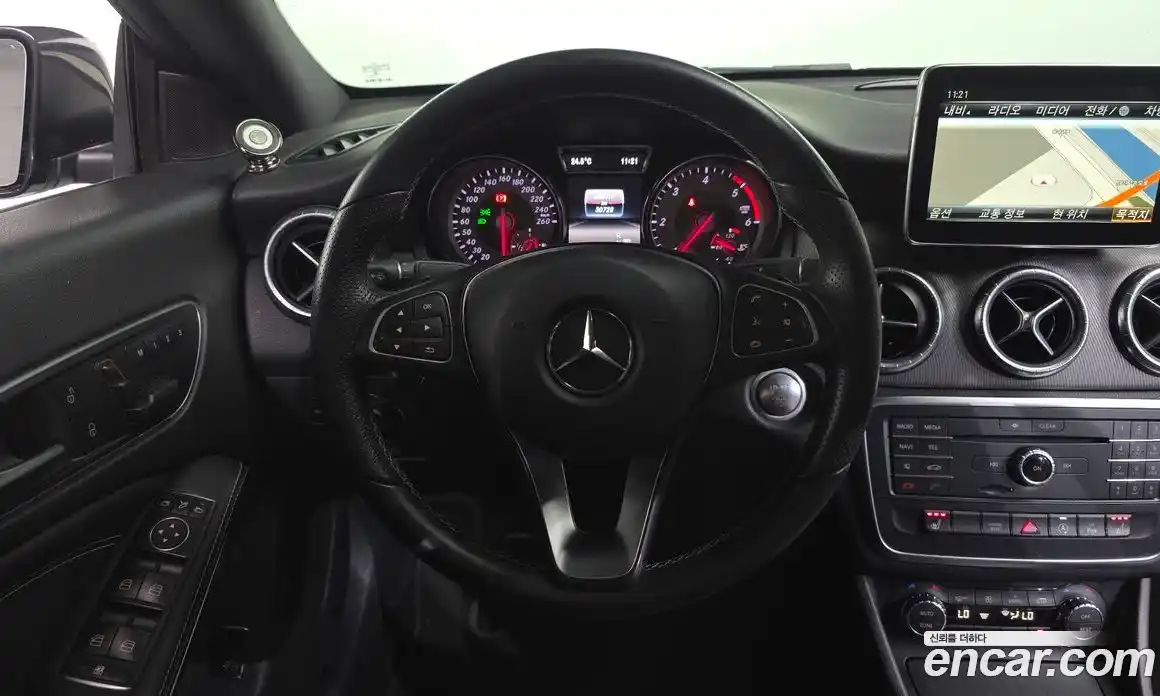 Mercedes-Benz CLA-Class 2016 2.1 гидро, фото 13 Mercedes-Benz CLA-Class 2016 2.1 гидро, фото 13