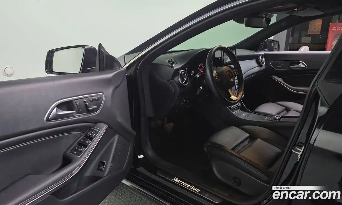 Mercedes-Benz CLA-Class 2016 2.1 гидро, фото 10 Mercedes-Benz CLA-Class 2016 2.1 гидро, фото 10