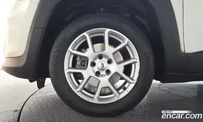 Jeep Renegade 2021 2.4 автомат (гидро), миниатюра 4