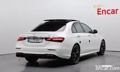 Mercedes-Benz E-Class 2023 3.0 автомат (гидро), миниатюра 2