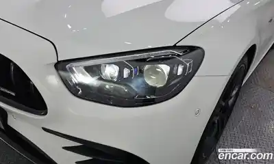 Mercedes-Benz E-Class 2023 3.0 автомат (гидро), миниатюра 8