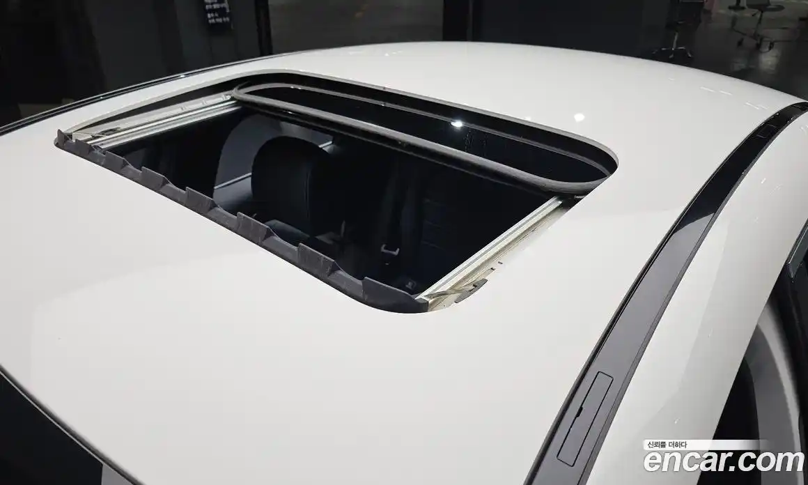 Mercedes-Benz GLC-Class 2023 2.0 гидро, фото 35