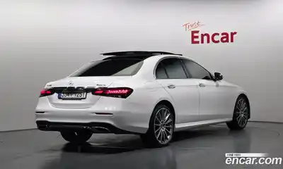 Mercedes-Benz E-Class 2021 2.0 автомат (гидро), миниатюра 2