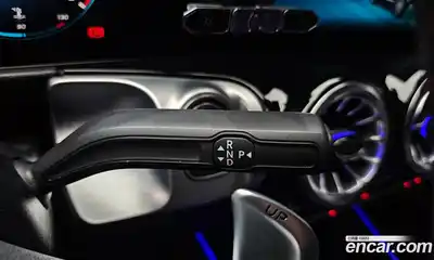 Mercedes-Benz GLB-Class 2022 2.0 гидро, миниатюра 12