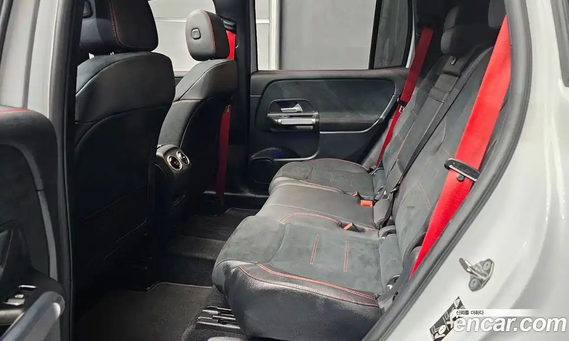 Mercedes-Benz GLB-Class 2022 2.0 гидро, фото 16