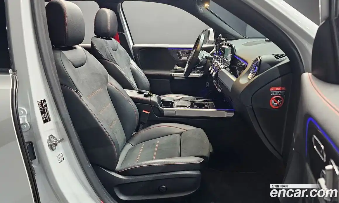 Mercedes-Benz GLB-Class 2022 2.0 гидро, фото 17