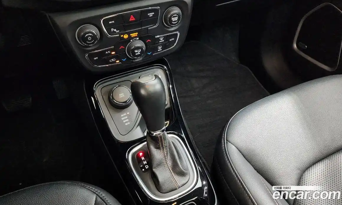 Jeep Compass 2019 2.4 автомат (гидро), фото 12