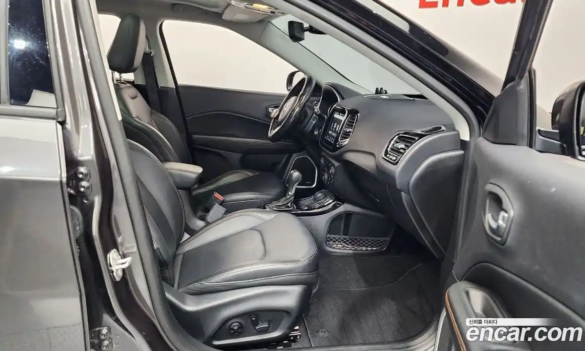 Jeep Compass 2019 2.4 автомат (гидро), фото 16