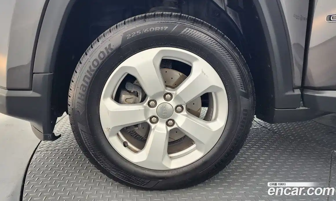 Jeep Compass 2019 2.4 автомат (гидро), фото 5