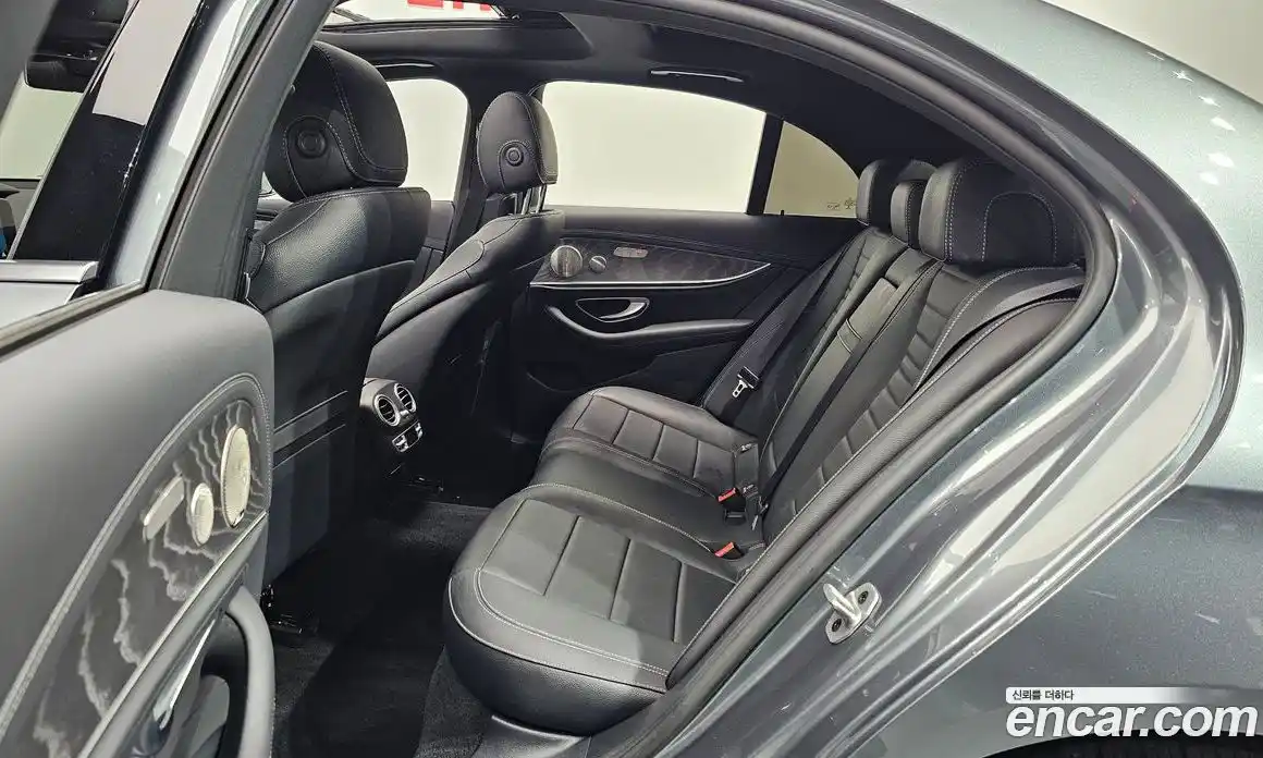 Mercedes-Benz E-Class 2022 2.0 автомат (гидро), фото 11