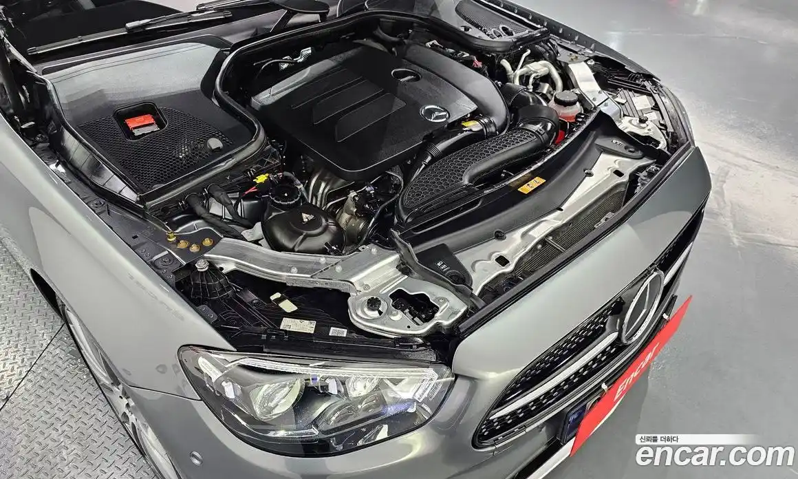 Mercedes-Benz E-Class 2022 2.0 автомат (гидро), фото 6