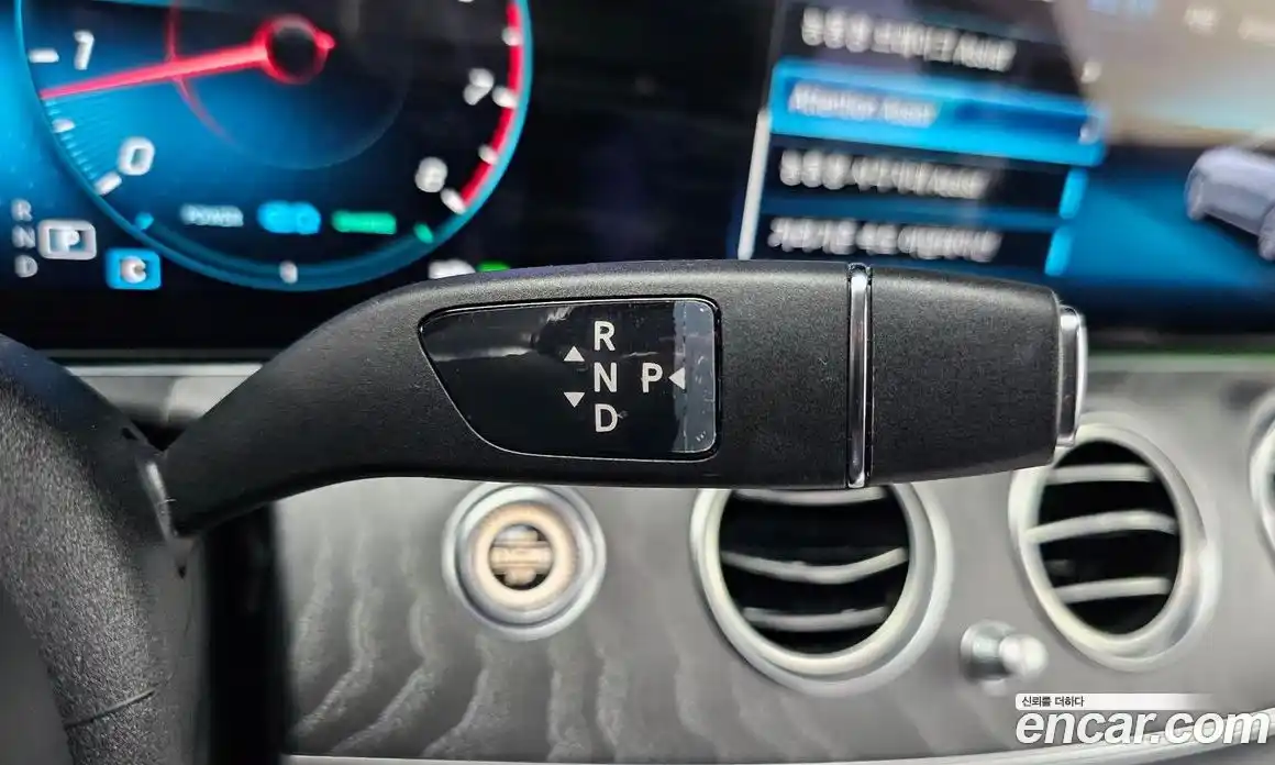Mercedes-Benz E-Class 2022 2.0 автомат (гидро), фото 9