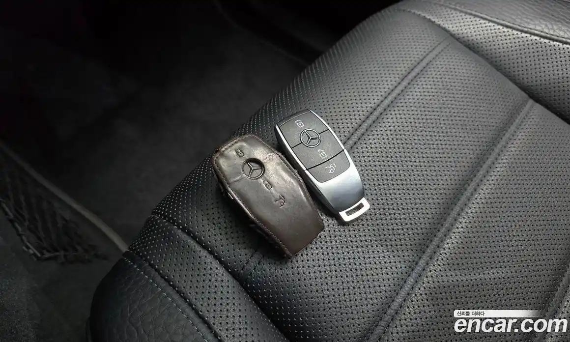 Mercedes-Benz GLE-Class 2021 3.0 гидро, фото 29 Mercedes-Benz GLE-Class 2021 3.0 гидро, фото 29