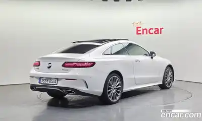 Mercedes-Benz E-Class 2021 3.0 автомат (гидро), миниатюра 2