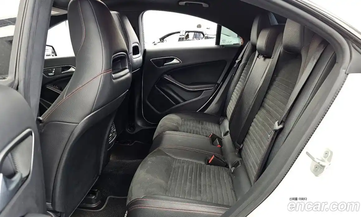 Mercedes-Benz CLA-Class 2017 2.0 гидро, фото 16 Mercedes-Benz CLA-Class 2017 2.0 гидро, фото 16