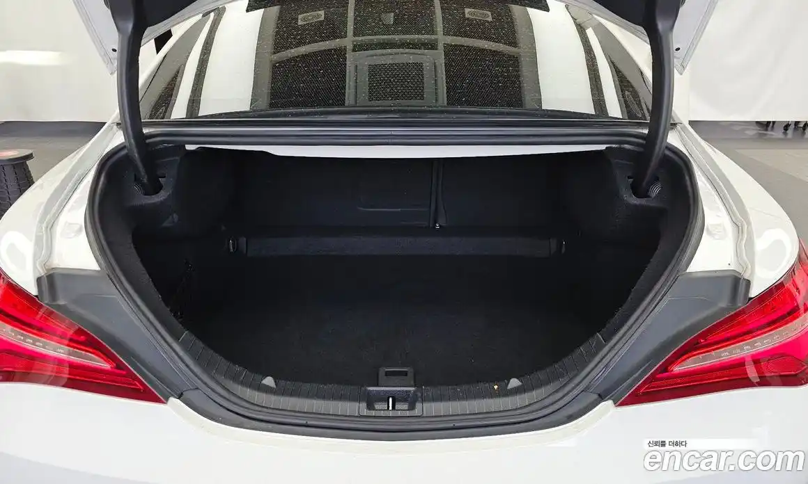 Mercedes-Benz CLA-Class 2017 2.0 гидро, фото 26 Mercedes-Benz CLA-Class 2017 2.0 гидро, фото 26