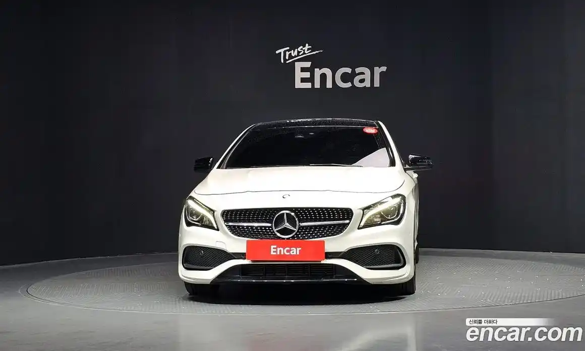 Mercedes-Benz CLA-Class 2017 2.0 гидро, фото 3 Mercedes-Benz CLA-Class 2017 2.0 гидро, фото 3