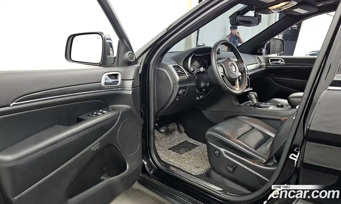 Jeep Cherokee 2019 3.6 автомат (гидро), фото 13