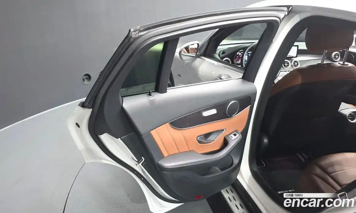 Mercedes-Benz GLC-Class 2021 2.0 гидро, фото 15