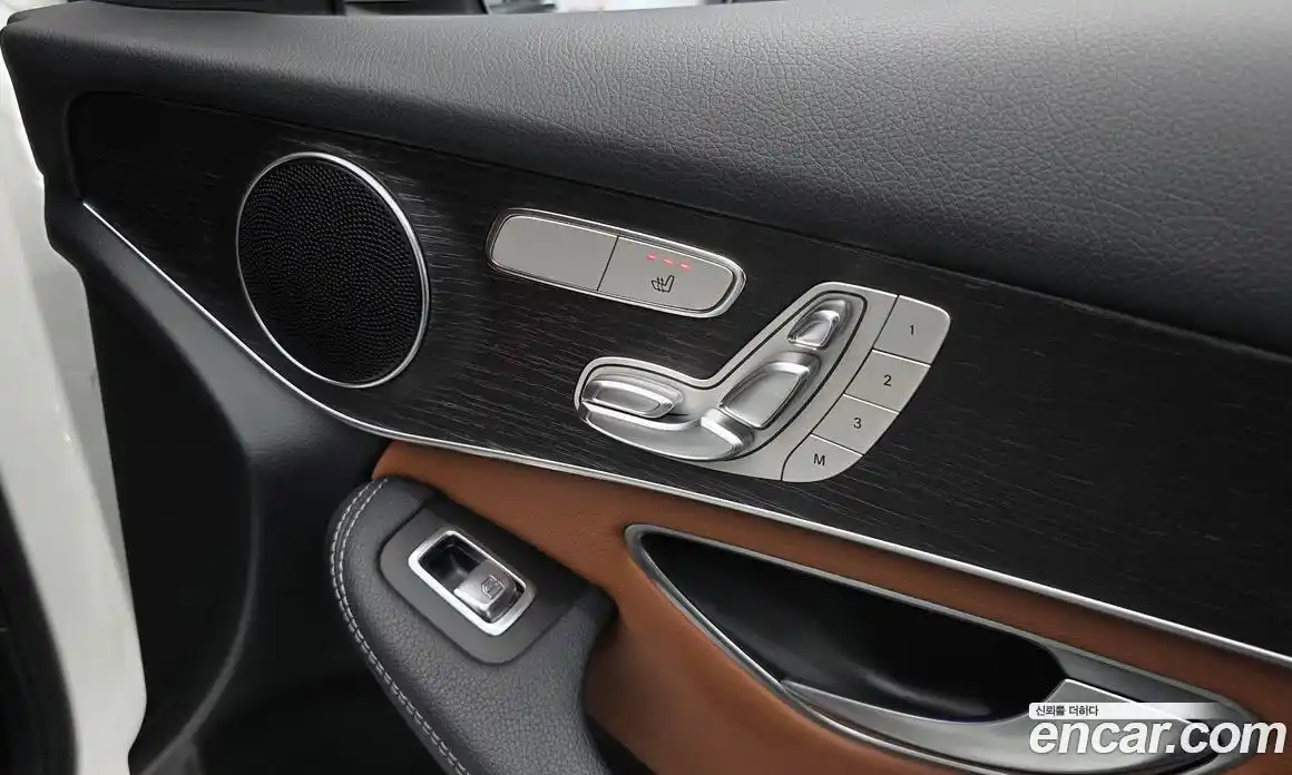 Mercedes-Benz GLC-Class 2021 2.0 гидро, фото 29