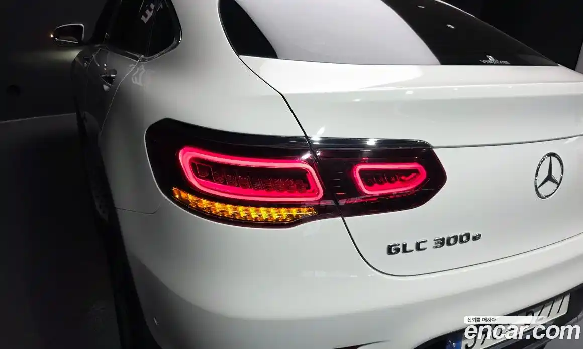 Mercedes-Benz GLC-Class 2021 2.0 гидро, фото 9