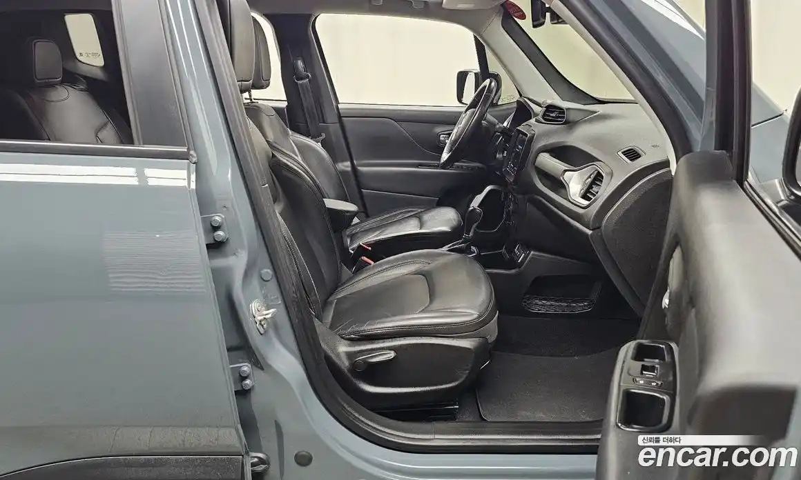 Jeep Renegade 2018 2.4 автомат (гидро), фото 11
