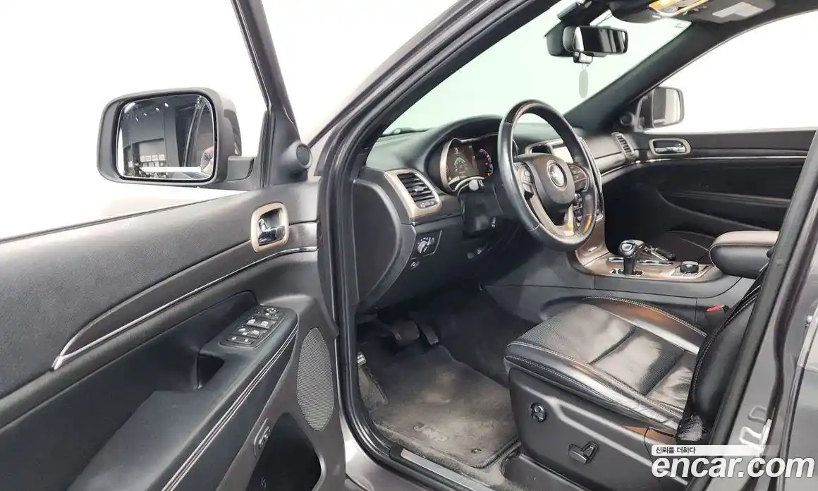Jeep Cherokee 2015 3.0 автомат (гидро), фото 10