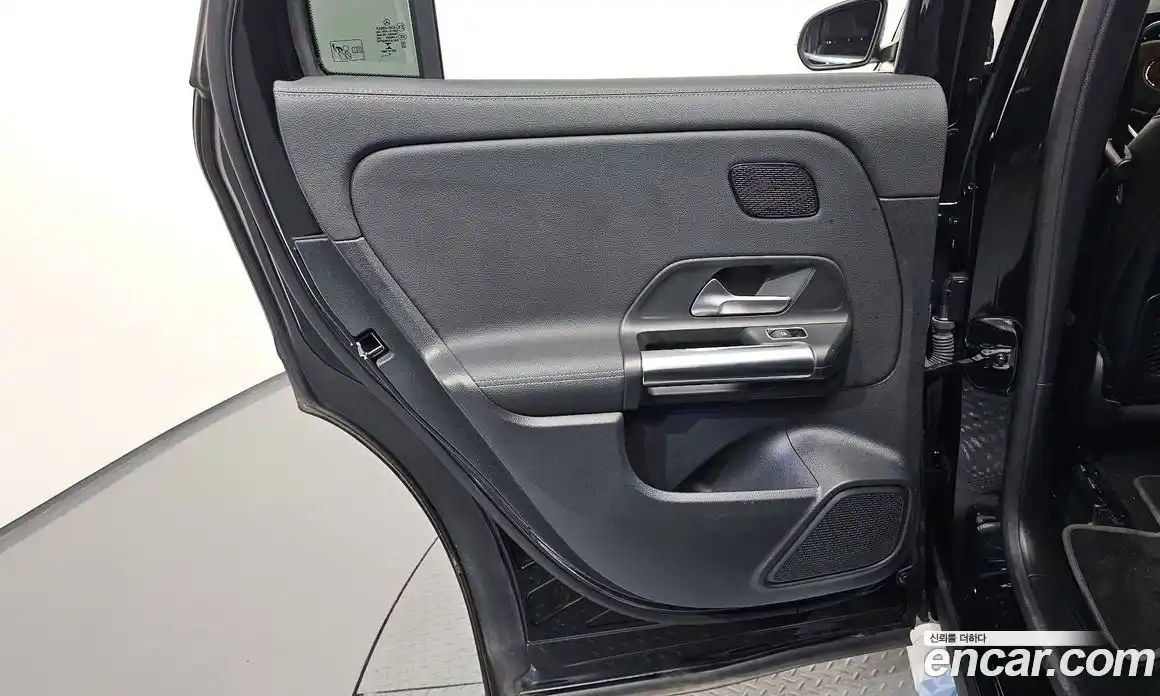 Mercedes-Benz EQA 2021 0.2 гидро, фото 15