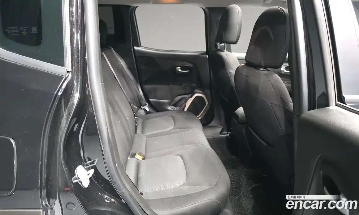 Jeep Renegade 2017 2.4 автомат (гидро), фото 11