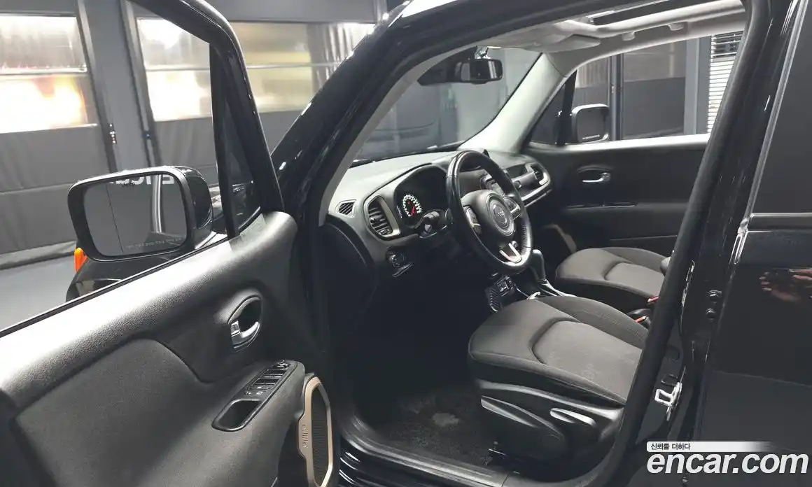 Jeep Renegade 2017 2.4 автомат (гидро), фото 10
