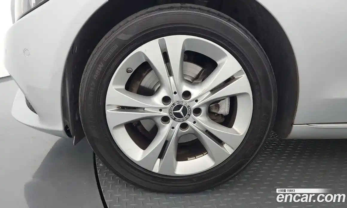 Mercedes-Benz C-Class 2018 2.1 гидро, фото 5