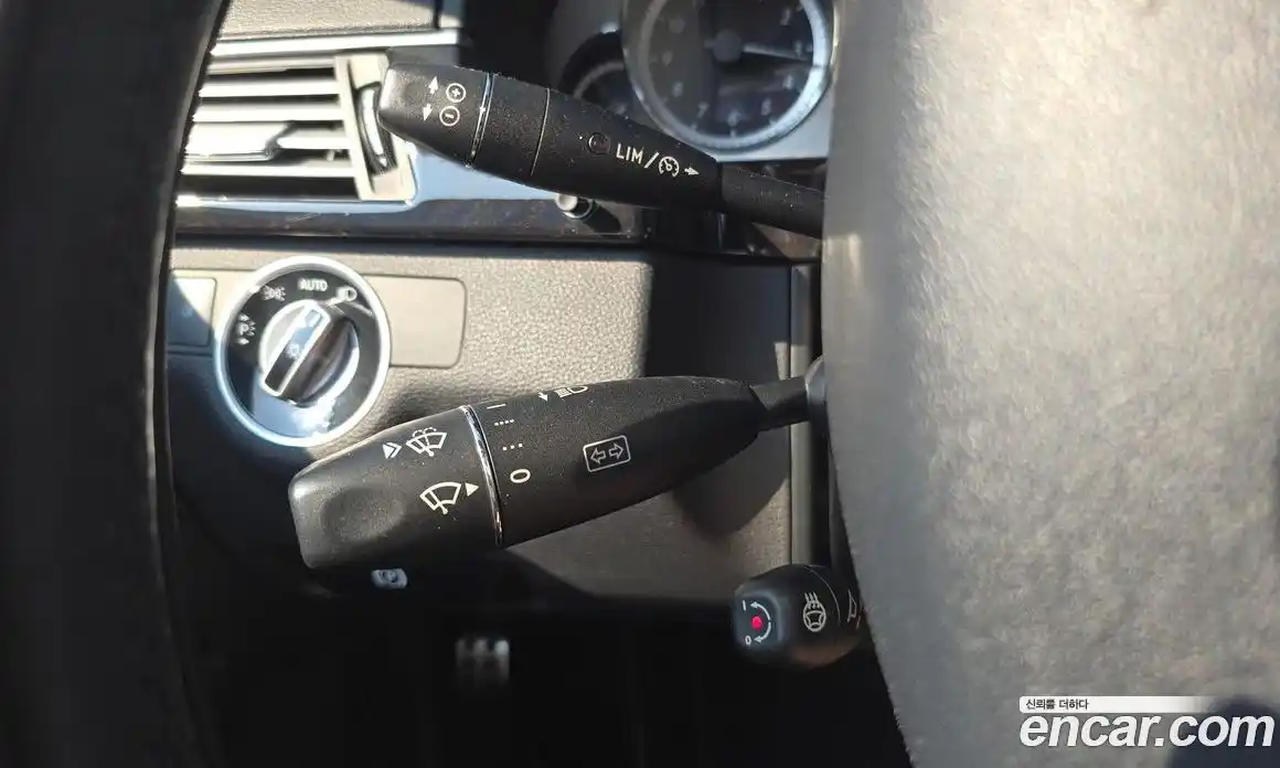 Mercedes-Benz E-Class 2010 3.5 автомат (гидро), фото 18