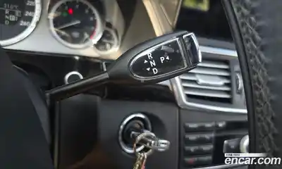 Mercedes-Benz E-Class 2010 3.5 автомат (гидро), миниатюра 9