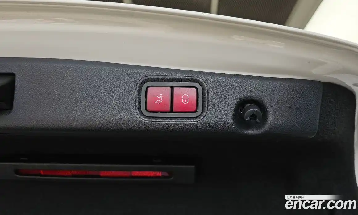 Mercedes-Benz E-Class 2019 2.0 автомат (гидро), фото 27