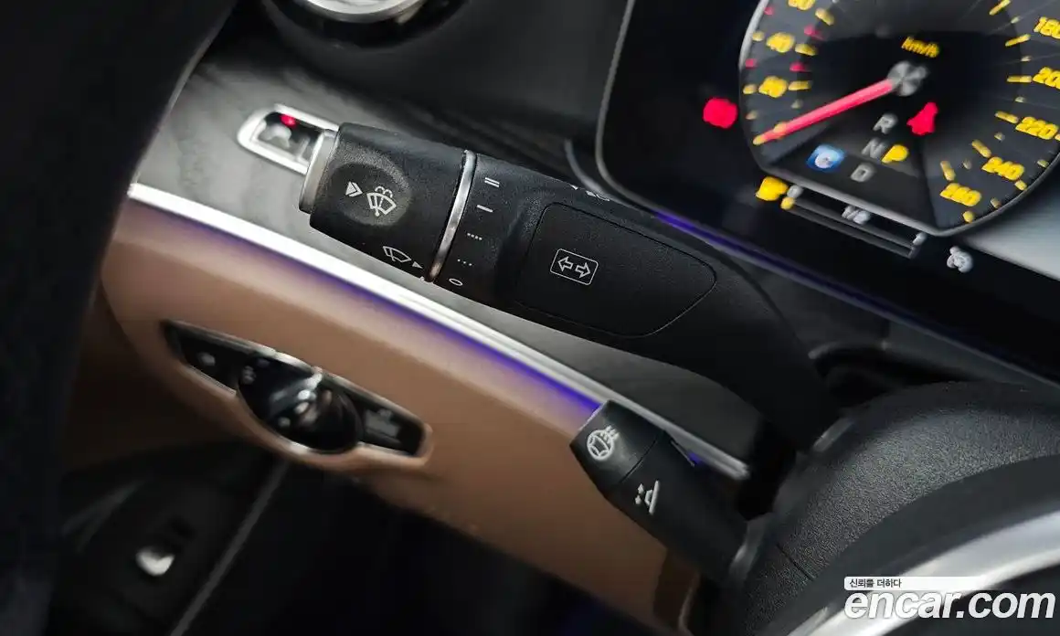 Mercedes-Benz E-Class 2019 2.0 автомат (гидро), фото 36