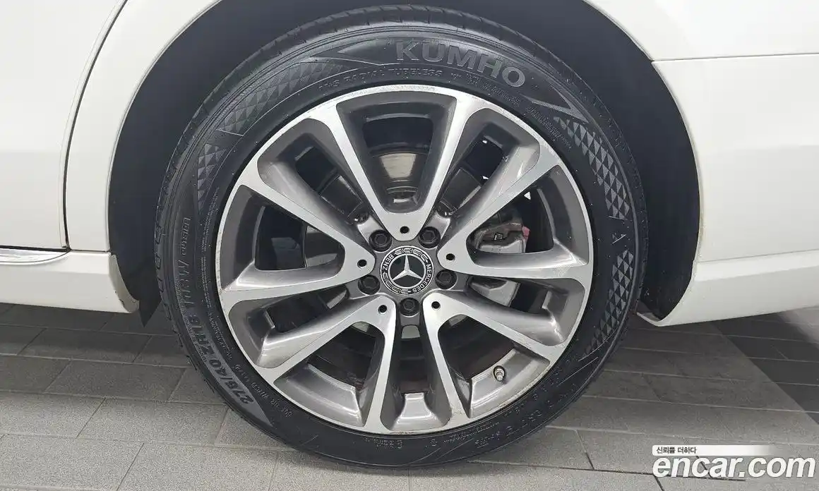 Mercedes-Benz E-Class 2019 2.0 автомат (гидро), фото 7