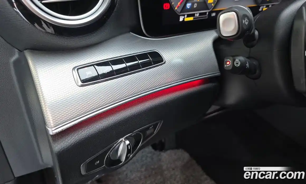 Mercedes-Benz E-Class 2019 2.0 автомат (гидро), фото 14