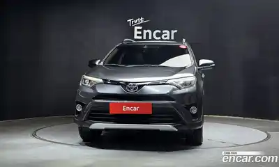 Toyota RAV4 2018 2.5 автомат (гидро), миниатюра 3 Toyota RAV4 2018 2.5 автомат (гидро), миниатюра 3