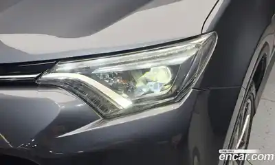 Toyota RAV4 2018 2.5 автомат (гидро), миниатюра 8 Toyota RAV4 2018 2.5 автомат (гидро), миниатюра 8