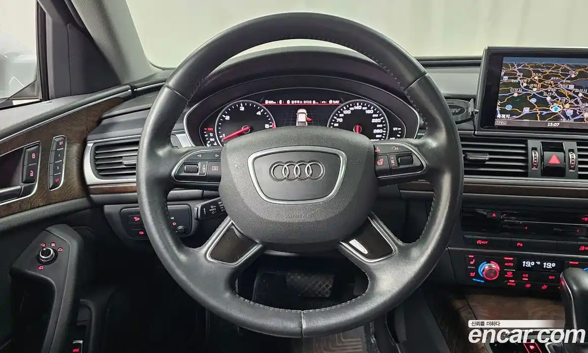 Audi A6 2016 2.0 автомат (гидро), фото 13
