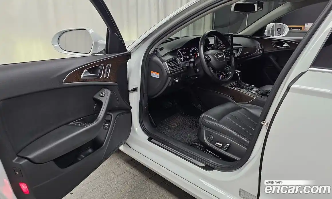 Audi A6 2016 2.0 автомат (гидро), фото 10