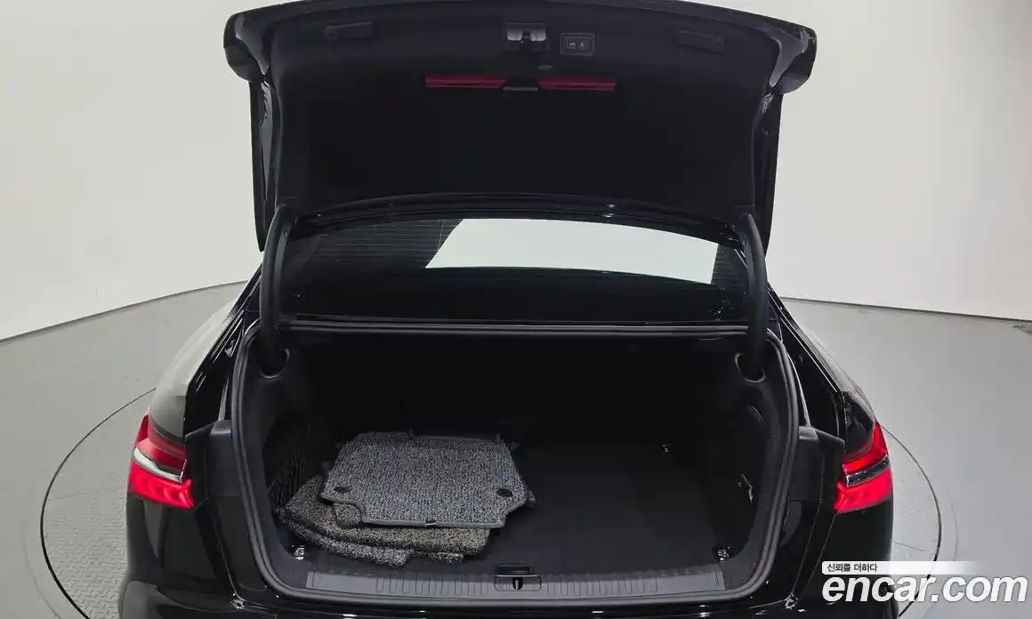 Audi A6 2022 2.0 автомат (гидро), фото 20