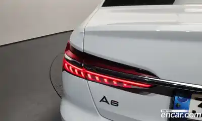 Audi A6 2020 2.0 автомат (гидро), миниатюра 9