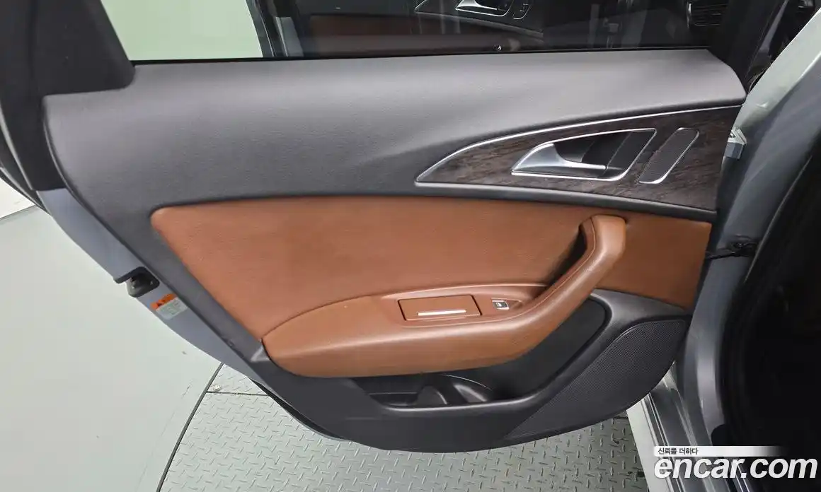 Audi A6 2018 2.0 автомат (гидро), фото 15